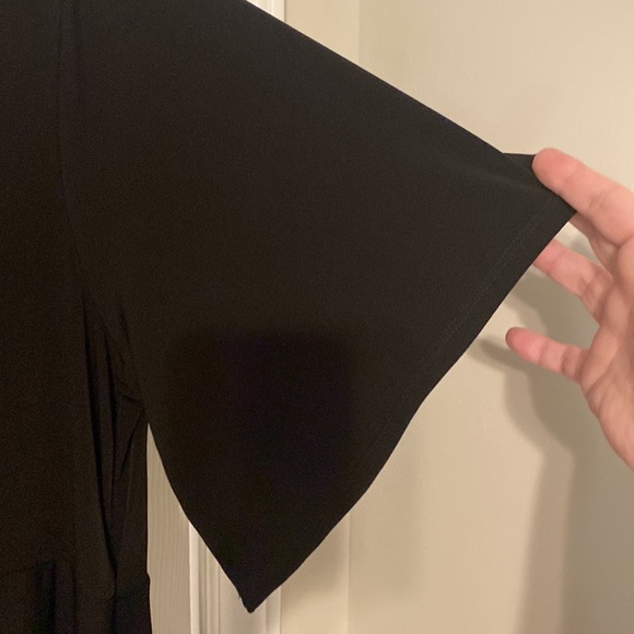 Little black dress - Picture 3 of 4